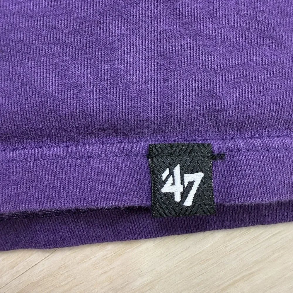Los Angeles Lakers T Shirt Mens Size Large Purple Crew Neck NBA Logo '47 Brand